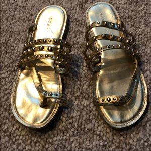 ❤️❤️BCBGENERATION gold sandals
